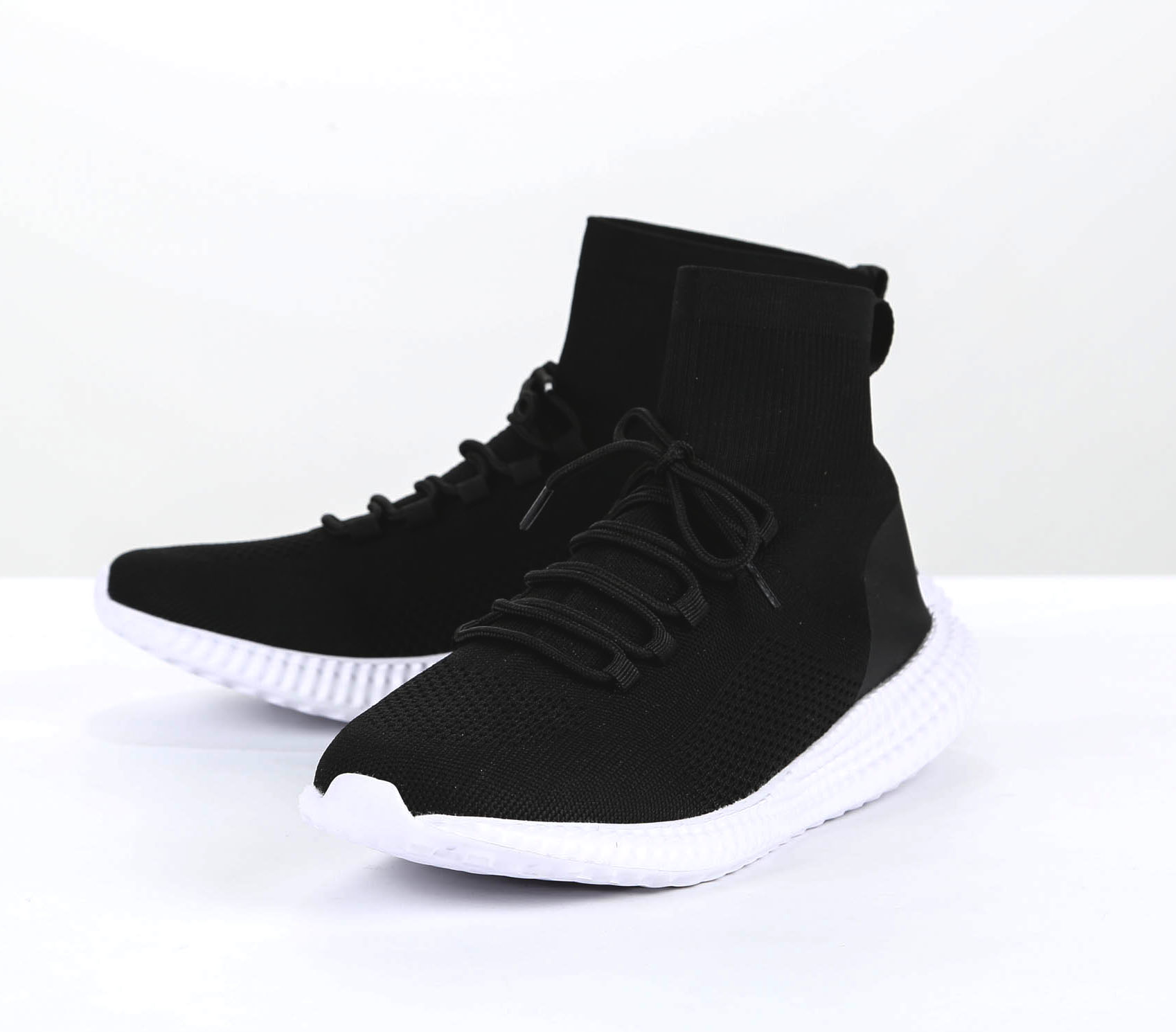 

кросівки Jack&jones 2181C1511E05 42 чорний