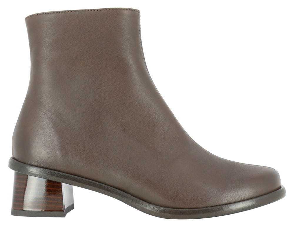 

Полусапоги Neosens S3031 Suave Chestnut / Elvira 41