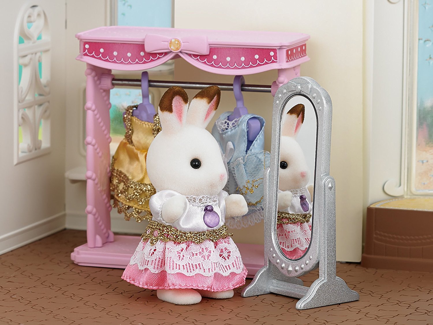 

Игровой набор Sylvanian Families Гардеробная (5236)