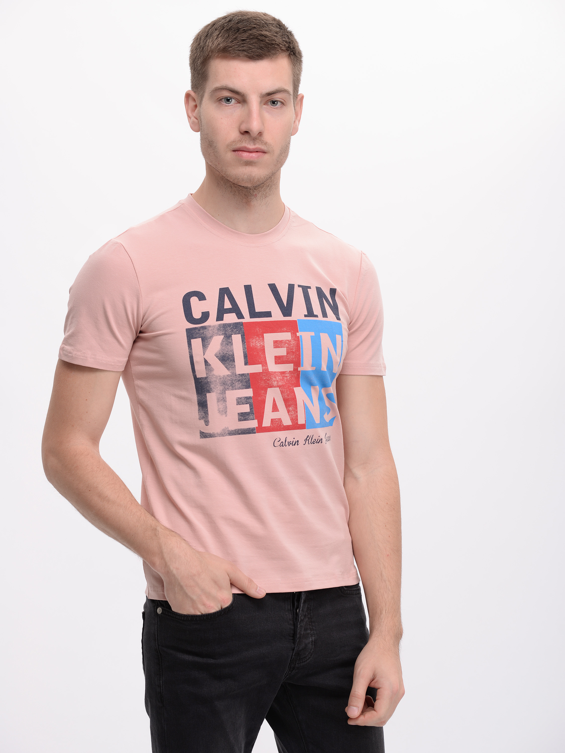 

Футболка Calvin Klein Jeans 7619.4 L (48) Розовая