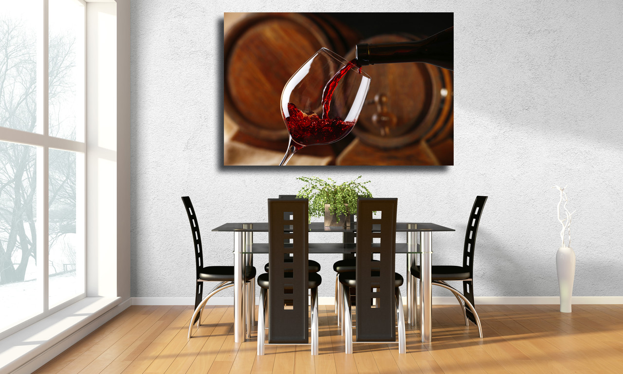 

Картина на холсте Разлив красного вина с бутылки в бокал 100х70