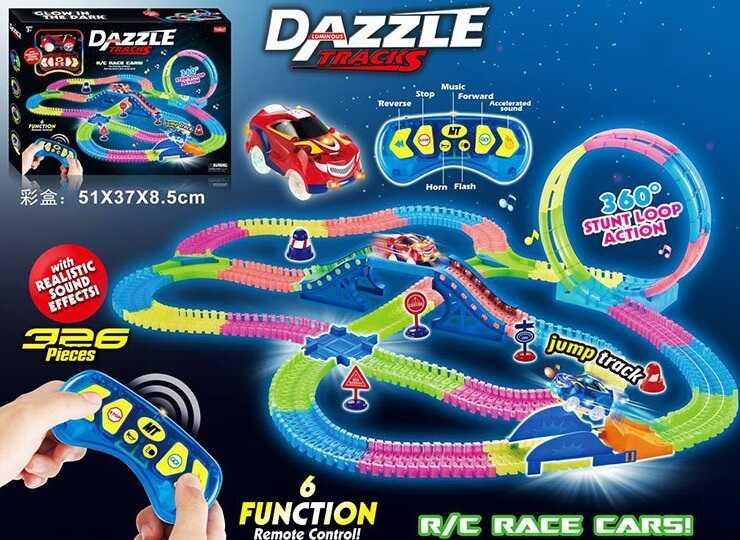 

Автотрек на р/у Dazzle tracks, 326 деталей, свет, звук, длина трека 655 см