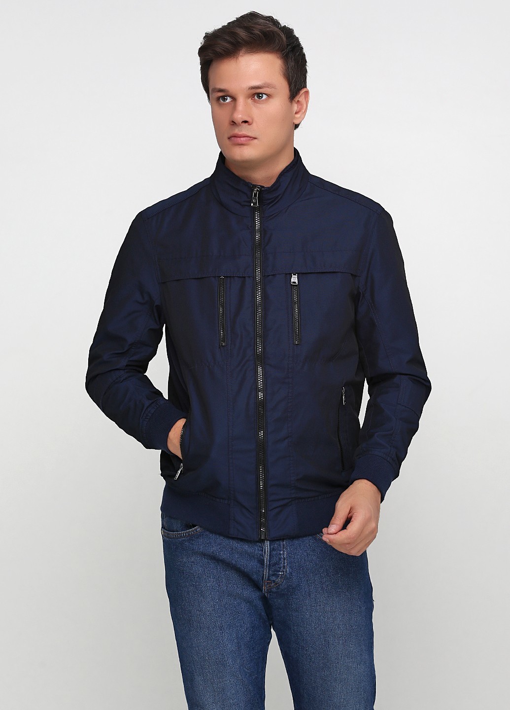

Ветровка WestBury синяя (18-VE-24-01-Dblue, Ветровка WestBury синяя (18-VE-24-01-Dblue-48)