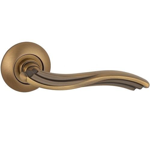 

Ручка дверная Siba Imperia Z26 0 85 85 кофе матовый