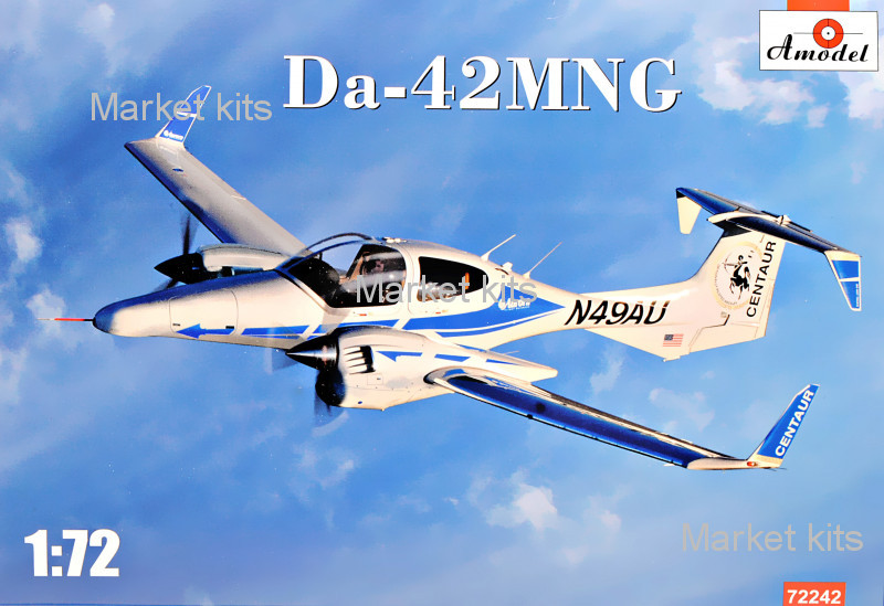 

Легкий многоцелевой самолет Da-42MNG 1:72 AMODEL (AMO72242)