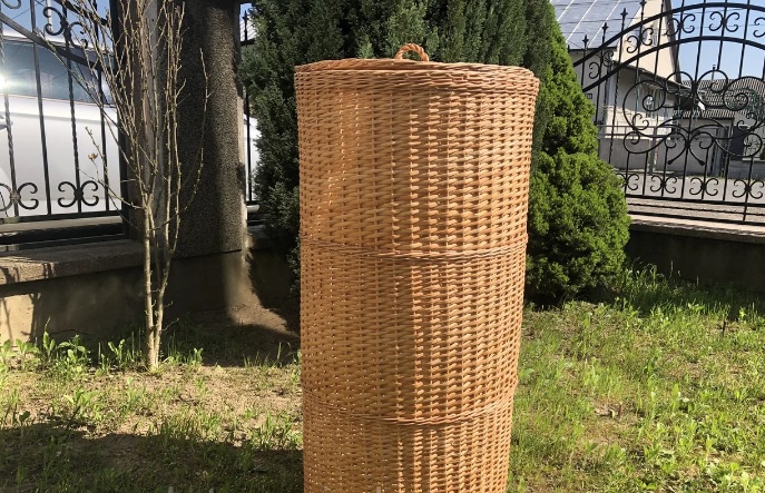 

Плетеная корзина для белья d55 x h110 см. С крышкой