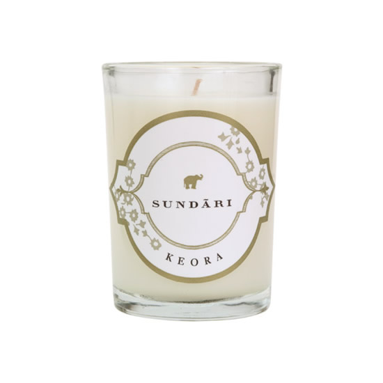 

Свеча с ароматом индийских цветов SUNDARI Candle – Keora, 170 г