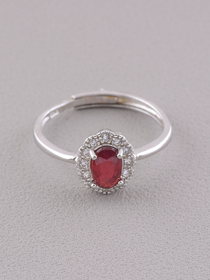 

Кольцо c гранатом безразмерное Sunstones 1,72 г. 077899-999