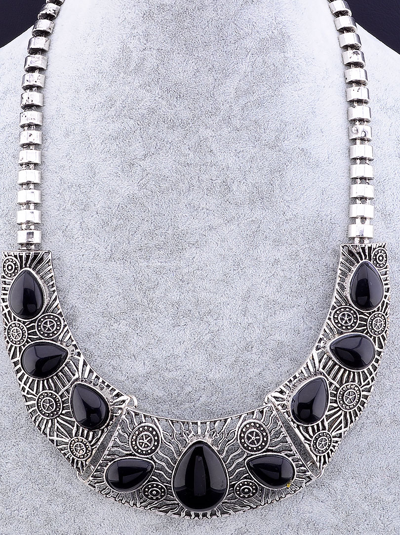 

Колье Полумесяц из черного агата Sunstones 50 см. 036087