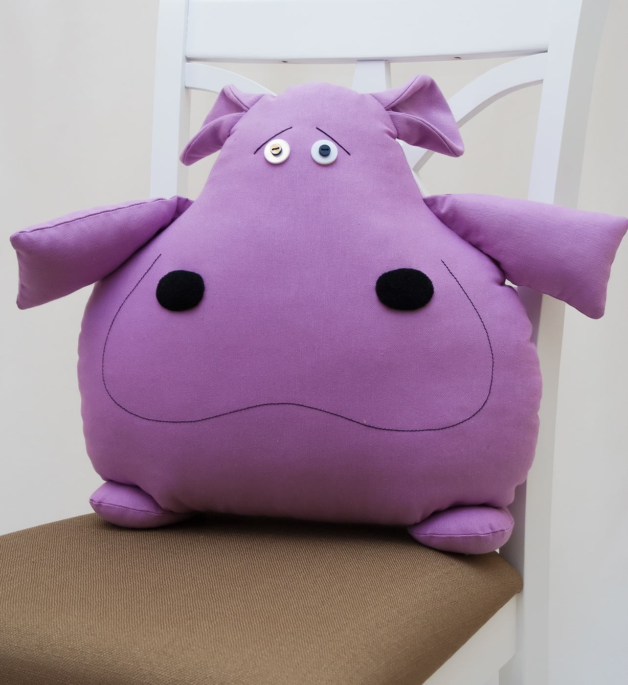 

Мягкая, декоративная, интерьерная игрушка для малыша и ребенка Ярема 79032 Бегемот 40 см (без ворса и меха)