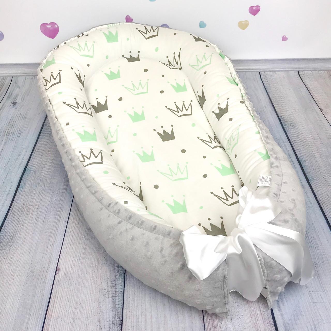 

Кокон-гнёздышко для новорожденного Oh My Kids "Mint Crowns" со съёмным матрасом
