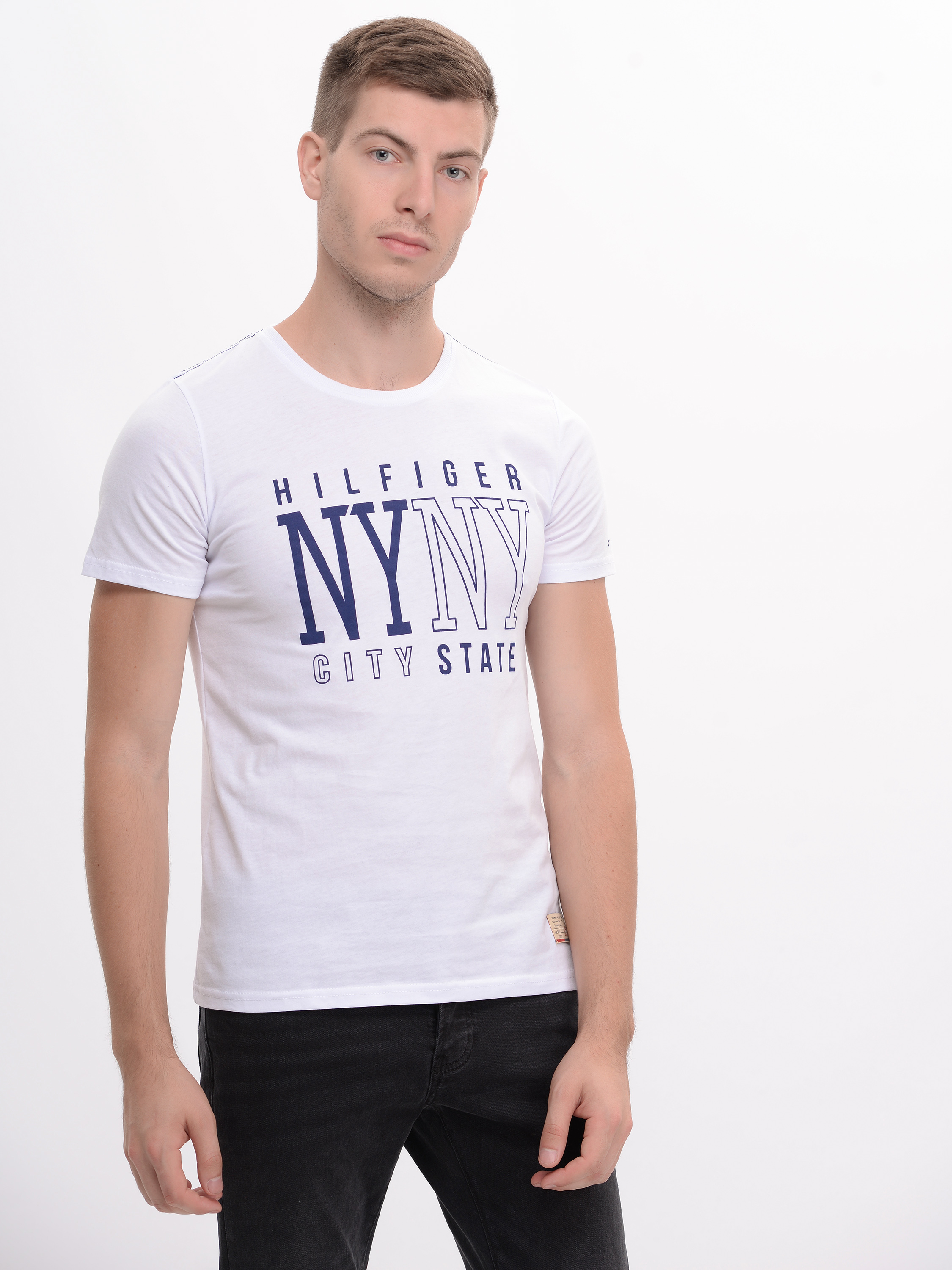 

Футболка Tommy Hilfiger 9017.2 S (44) Белая