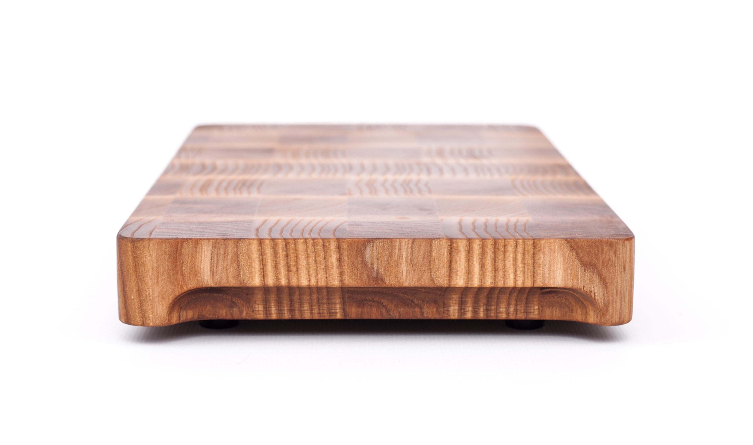 

Торцевая разделочная доска 30х15х2,5см LineWood из ясеня 0001