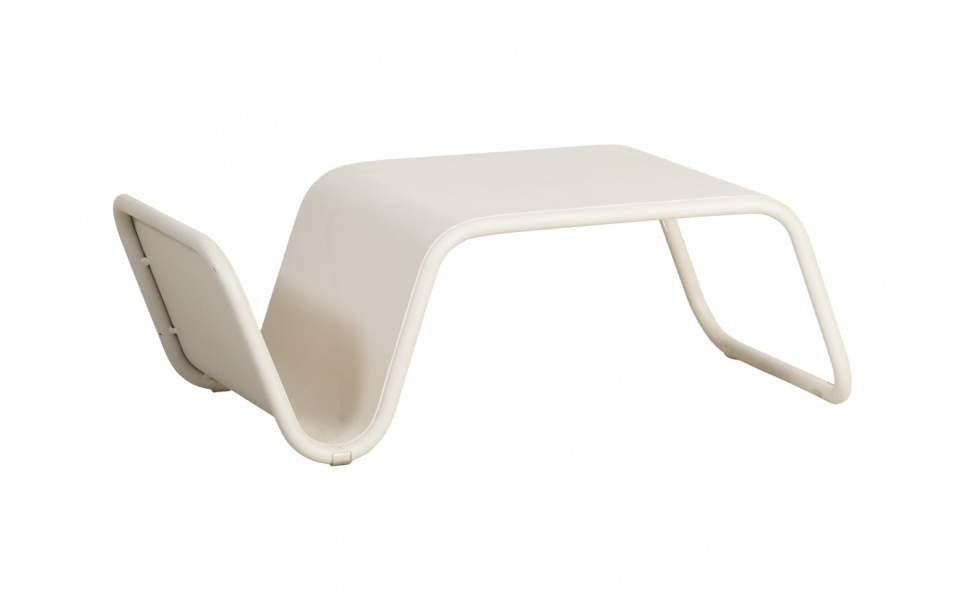 

Кофейный стол Alexander Rose Shell Sunbed Side table