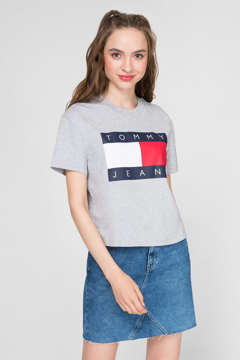 

Женская серая футболка TJW TOMMY FLAG Tommy Hilfiger XS DW0DW07153
