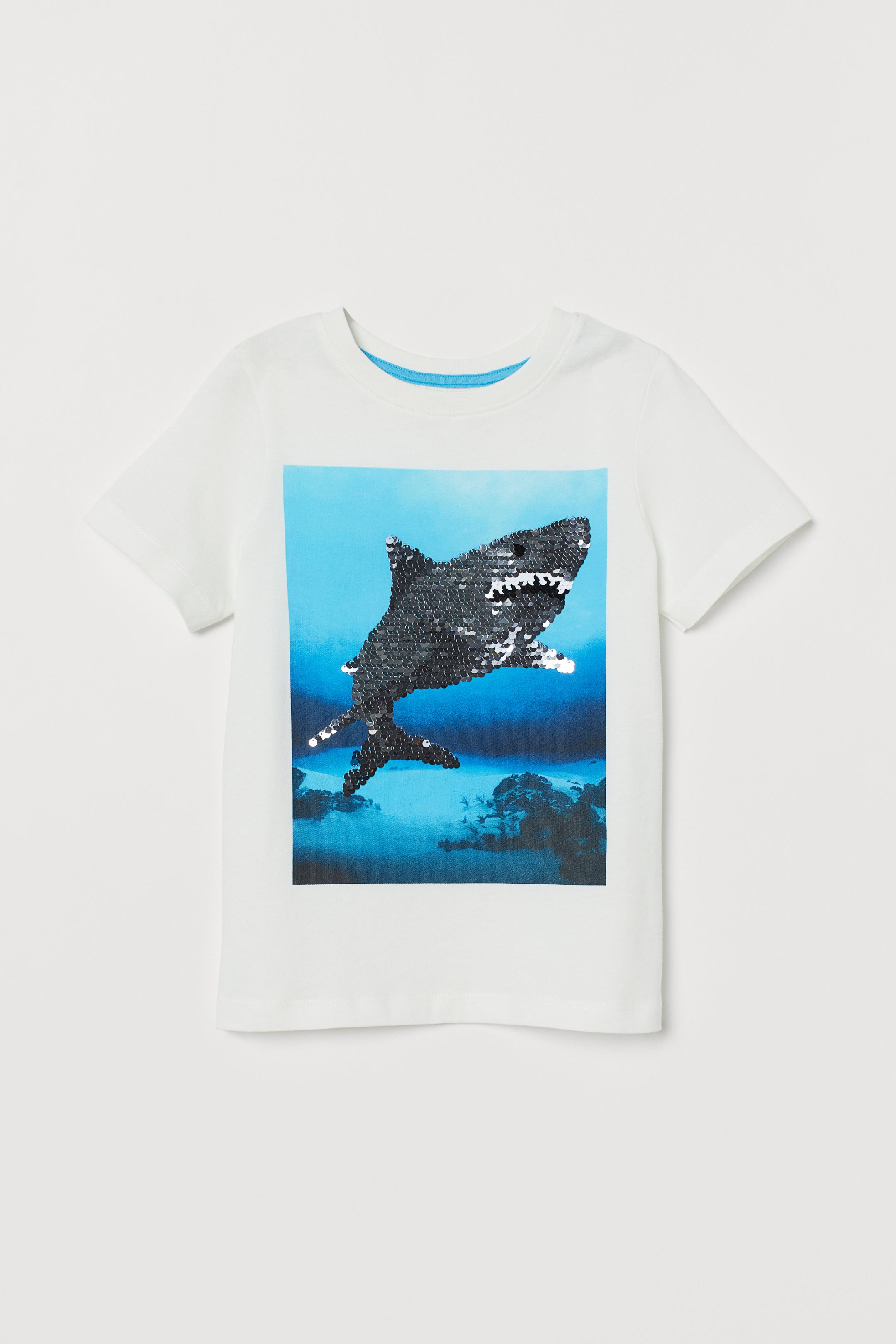 

Футболка H&M 104см белый акулы 7009069