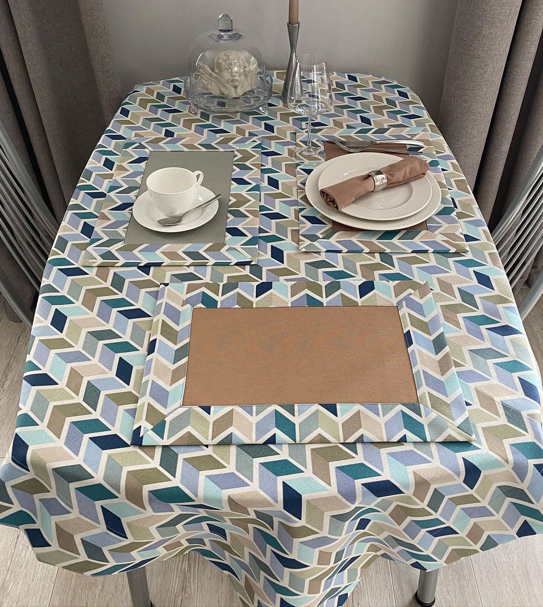 

Тефлоновая Скатерть Tablecloth Калейдоскоп 110*150 см