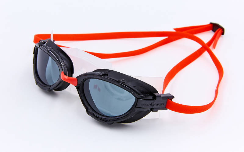

Очки для плавания MadWave TRIATHLON M042704красный (PL000193)