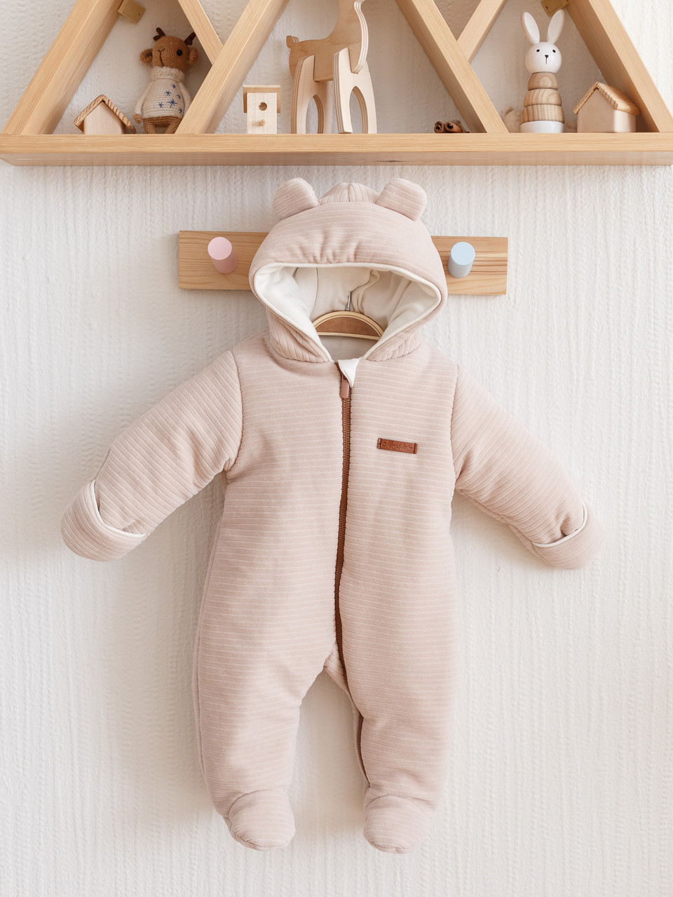 

Велюровый комбинезон MagBaby Velvet бежевый