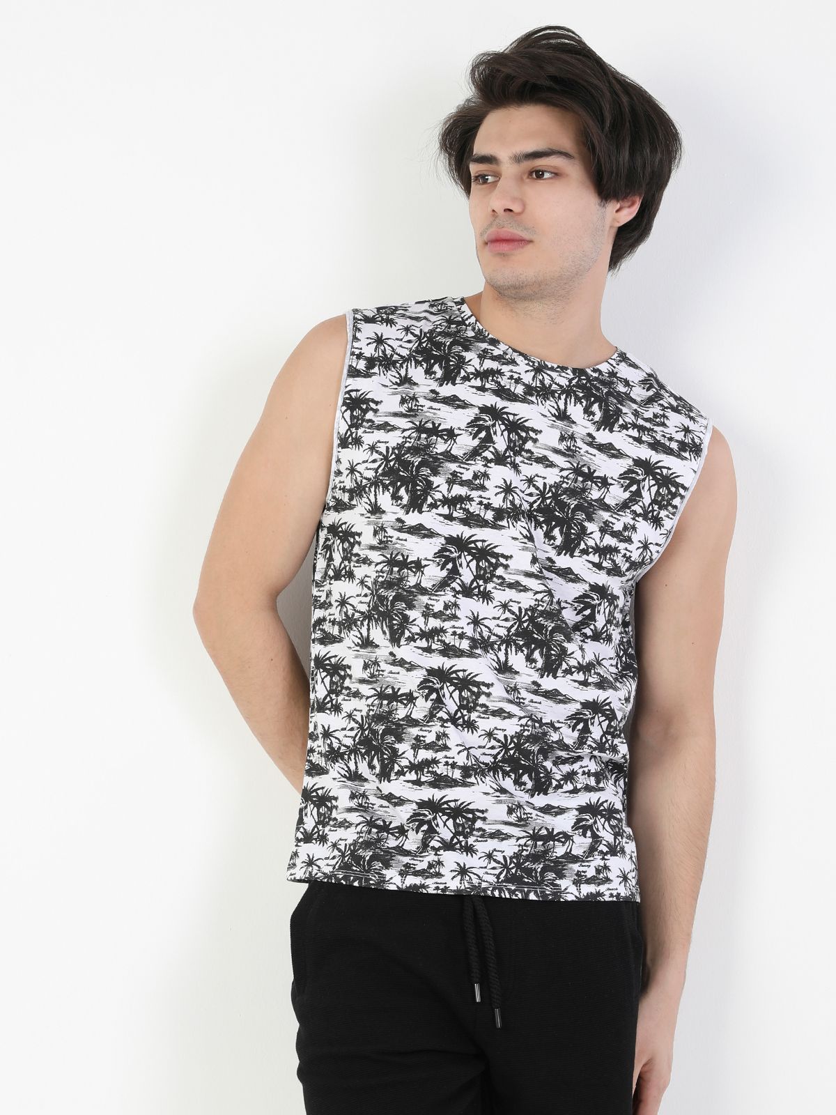 

Майка Colin's CL1049521WHT S