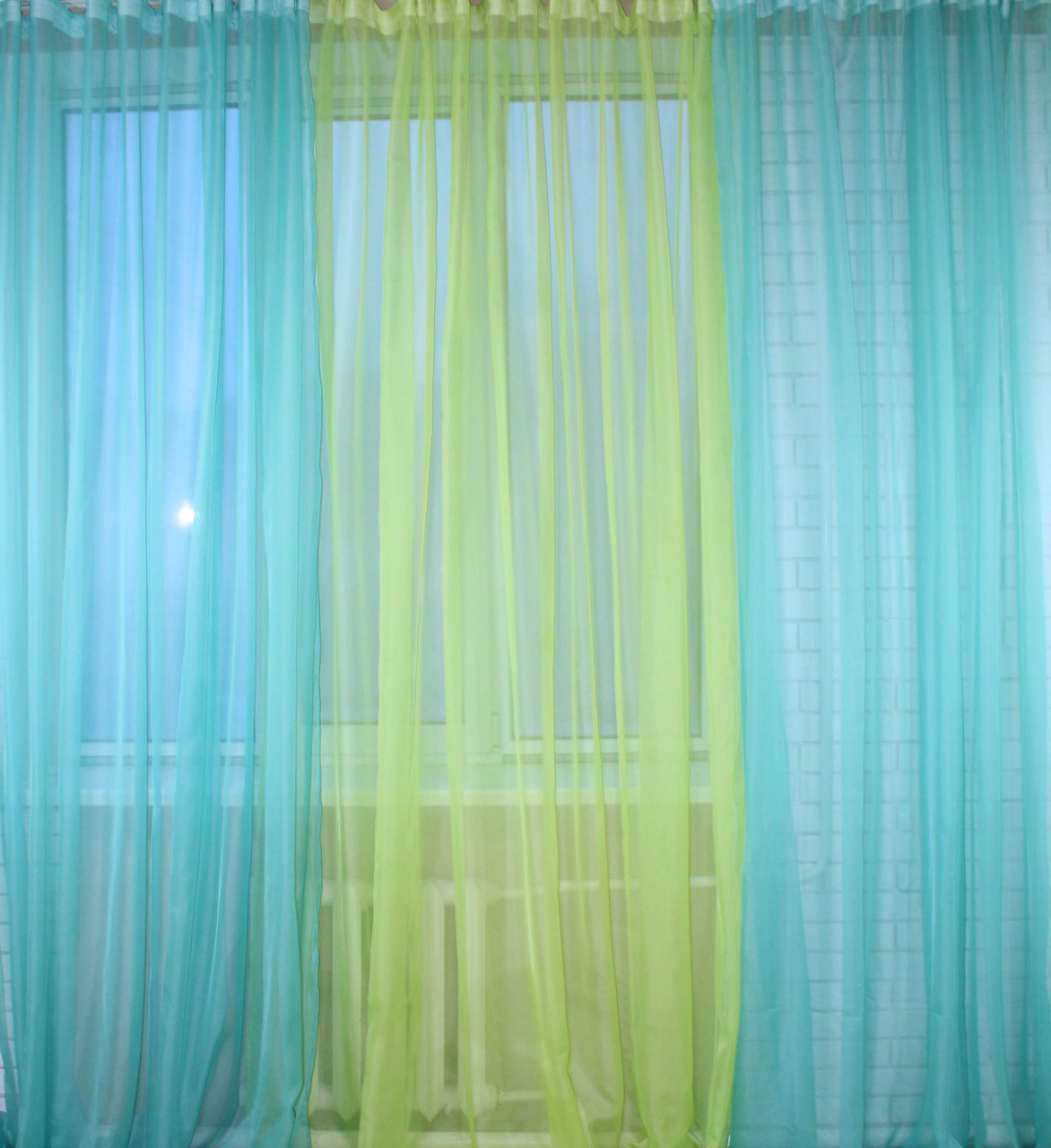 

Комплект из шифона, декоративная гардина. Цвет бирюзовый с салатовым 002дк ширина 8м.