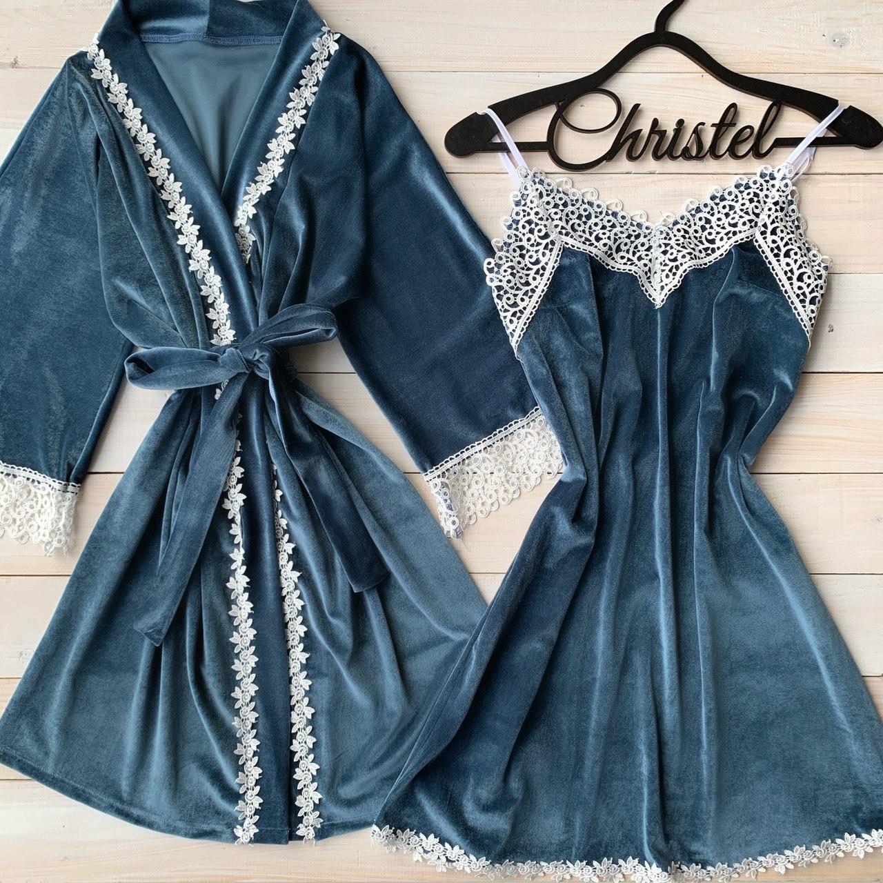 

Женская бархатная пижама Christel комплект (пеньюар + халат) Голубой L