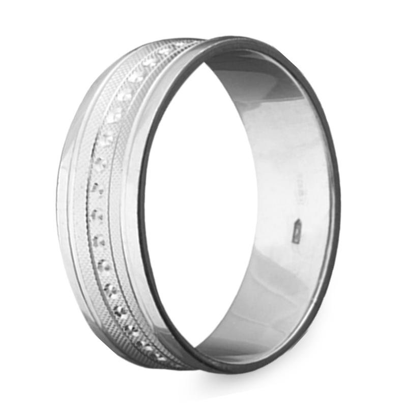 

Кольцо обручальное 22.0 мм Серебро 925 4.49 г (ОС-5501, 2800356778)