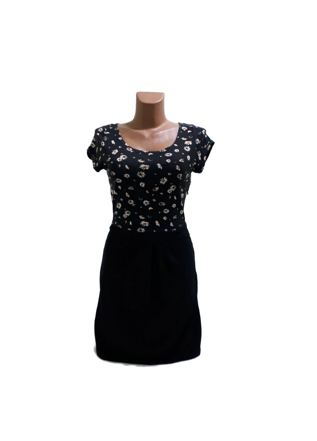 

Платье H&  Черный 5407829_ром, Платье H&M M Черный 5407829_ром