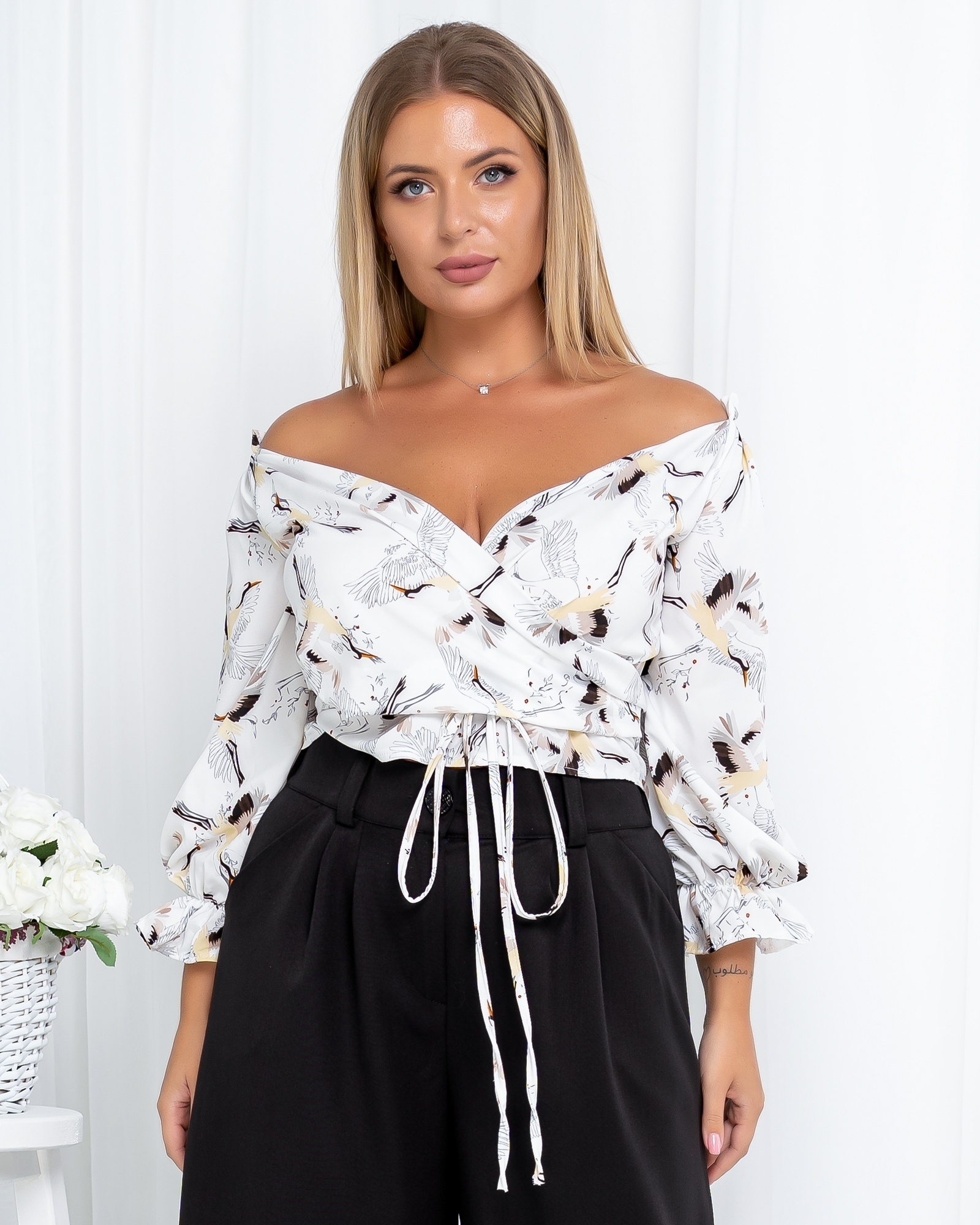 

Блуза на запах Птицы Modnicy 325,1 42-48