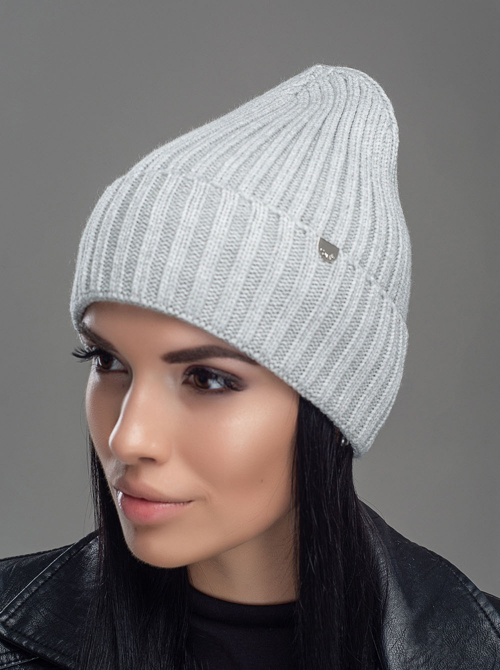 

Шапка Leks/Jolie Мадера Размер (53-57) Цвет (светло-серый)