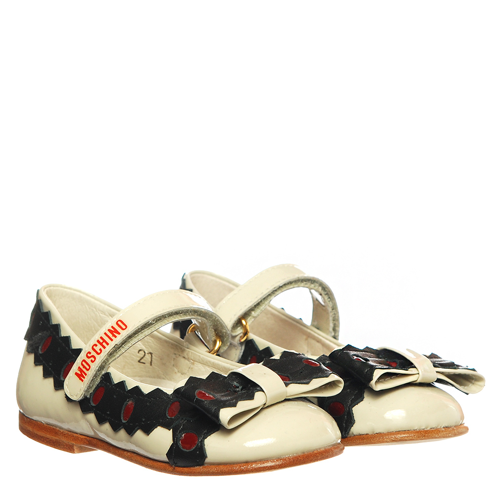 

Туфли Moschino 25355 белые 22 бежевый