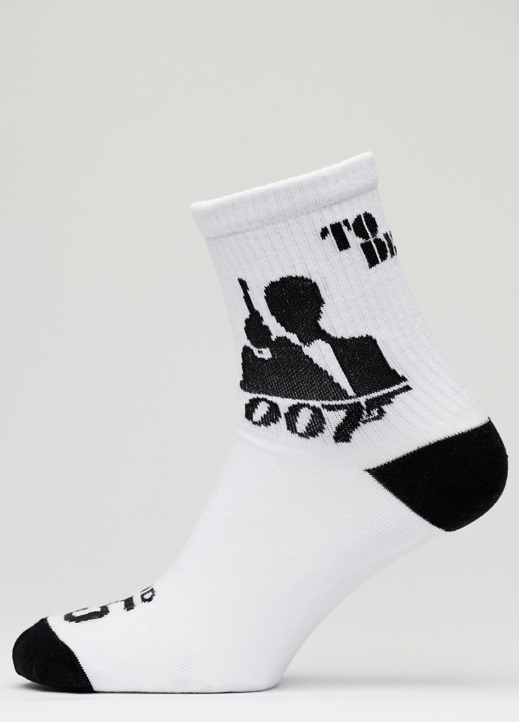 

Носки Rock'n'socks Джеймс Бонд 007 455-20 белый 36-43
