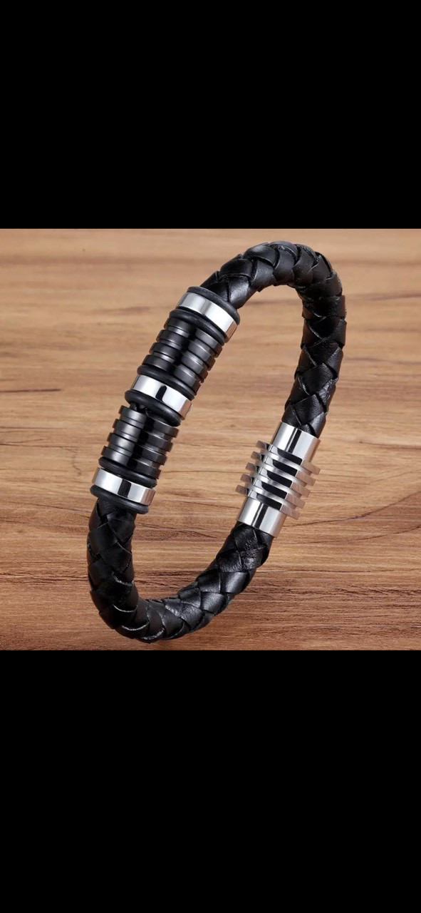 

Мужской кожаный браслет Black Steel из ювелирной стали New Collection 2019