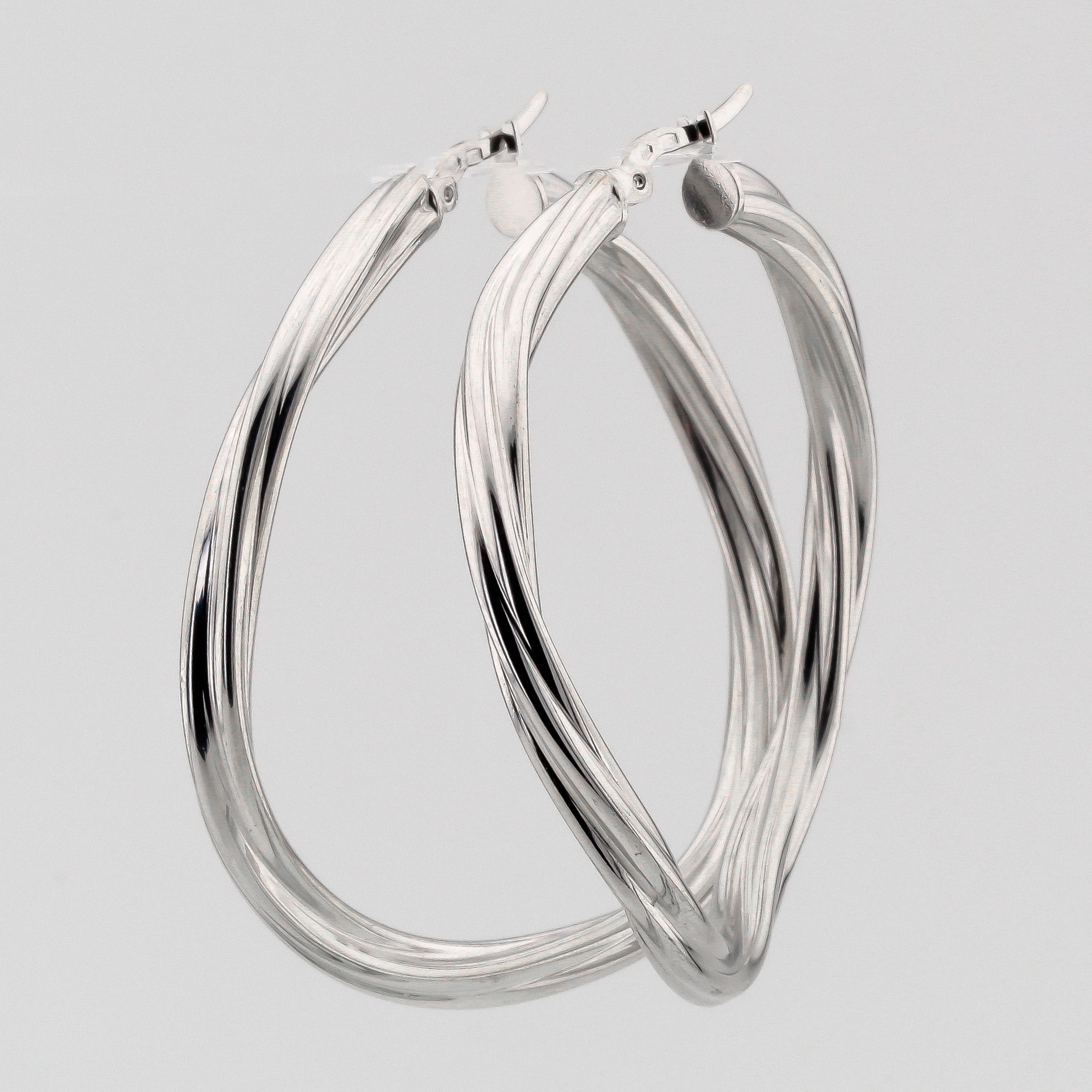 

Серебряные серьги-кольца C121291 Диамант