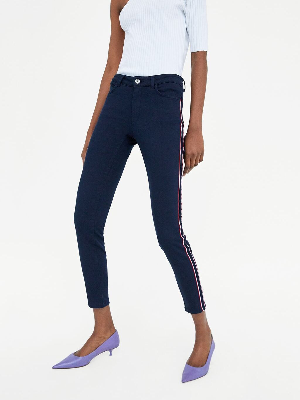 

Джинсы Zara 05899065401 36 Синие