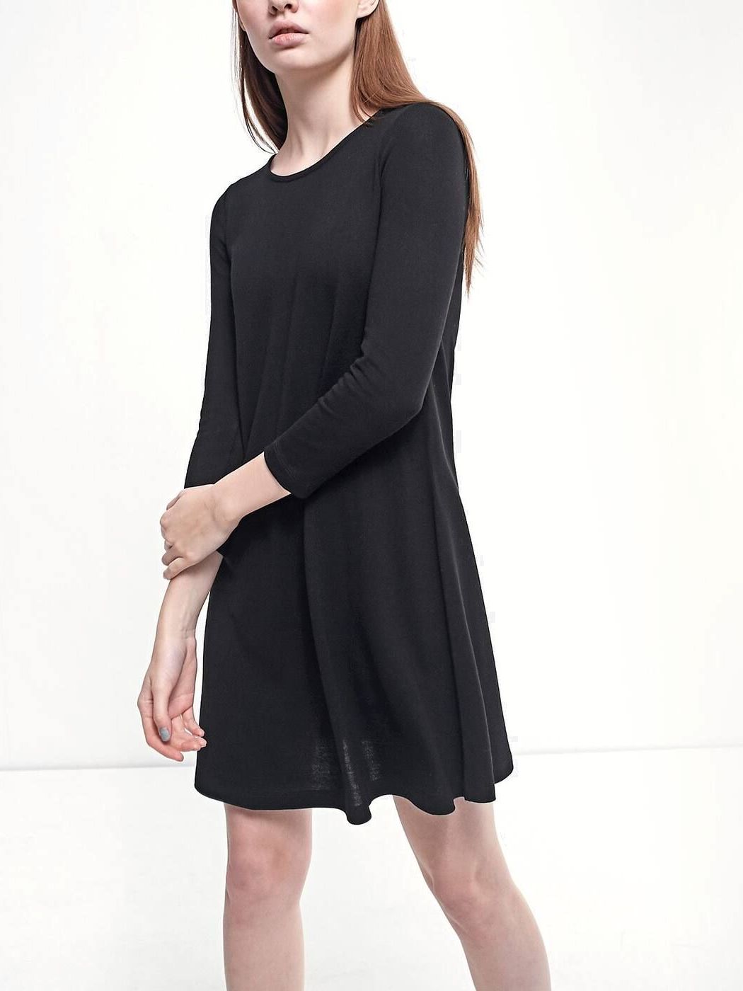 

Платье Stradivarius 02362119001 S Черное