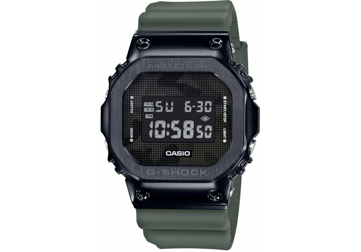 

Мужские часы Casio GM-5600B-3ER