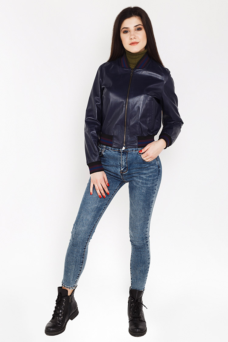 

Куртка Gucci G-18 S Фиолетовая 93730002