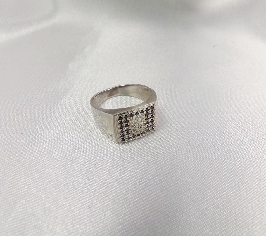 

Мужская печатка Maxi Silver 5889 ZL, размер 17