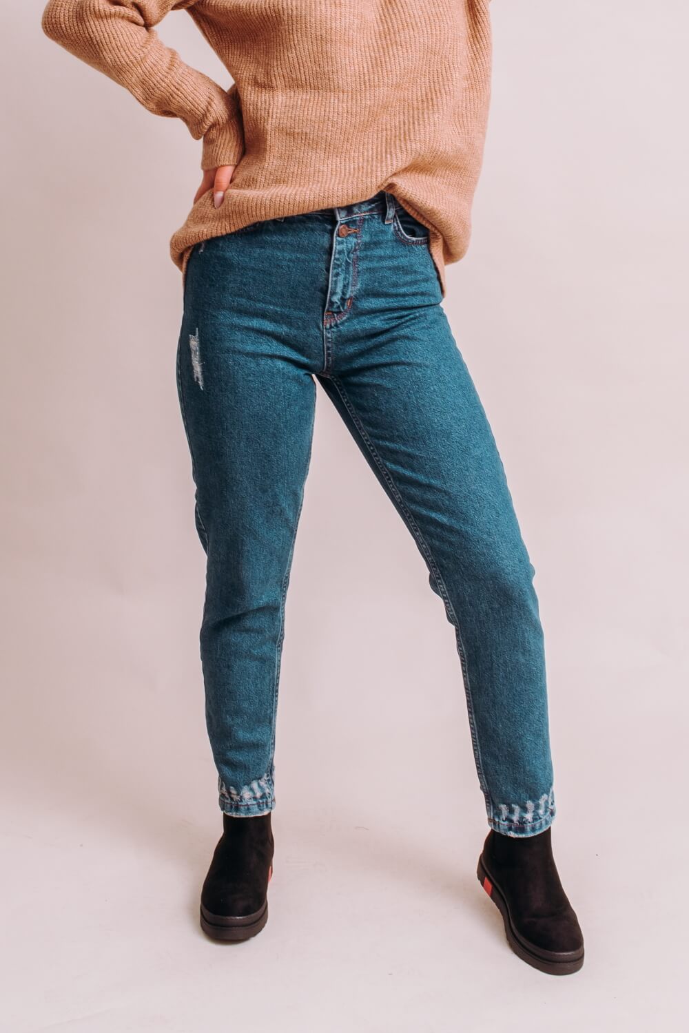 

Джинси на двох ґудзиках Мом Faf Denim Faf FD2083 29 сині (05010087/29 сині)