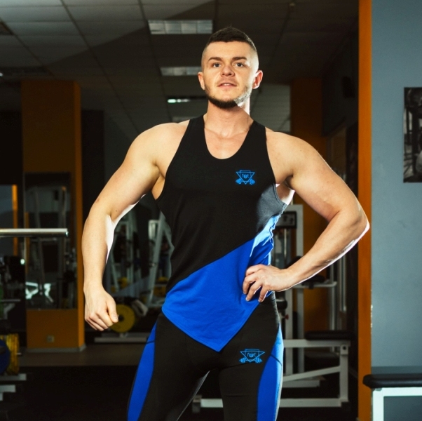 

Майка fitU Pulse b-black S черно-синяя
