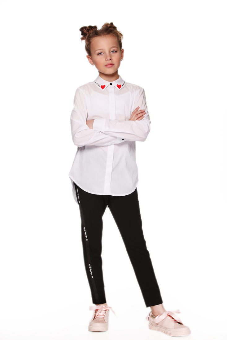 

Блуза Lukas Kids с вышитым воротником 152 белая(8234)