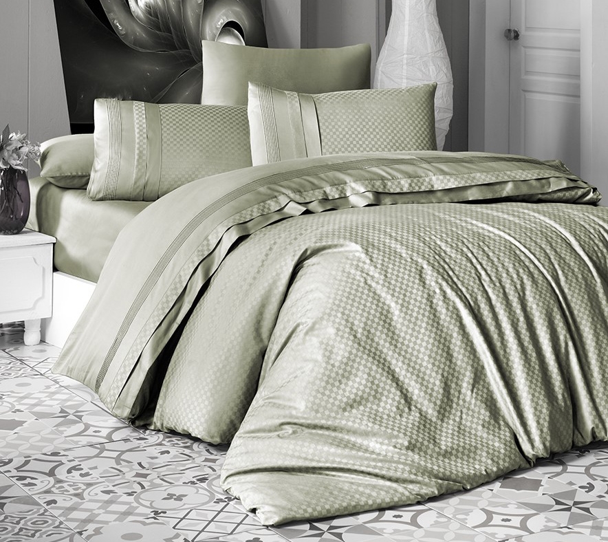 

Комплект постельного белья First Choice Deluxe Сатин 200х220 "SQUARE STYLE YESIL"