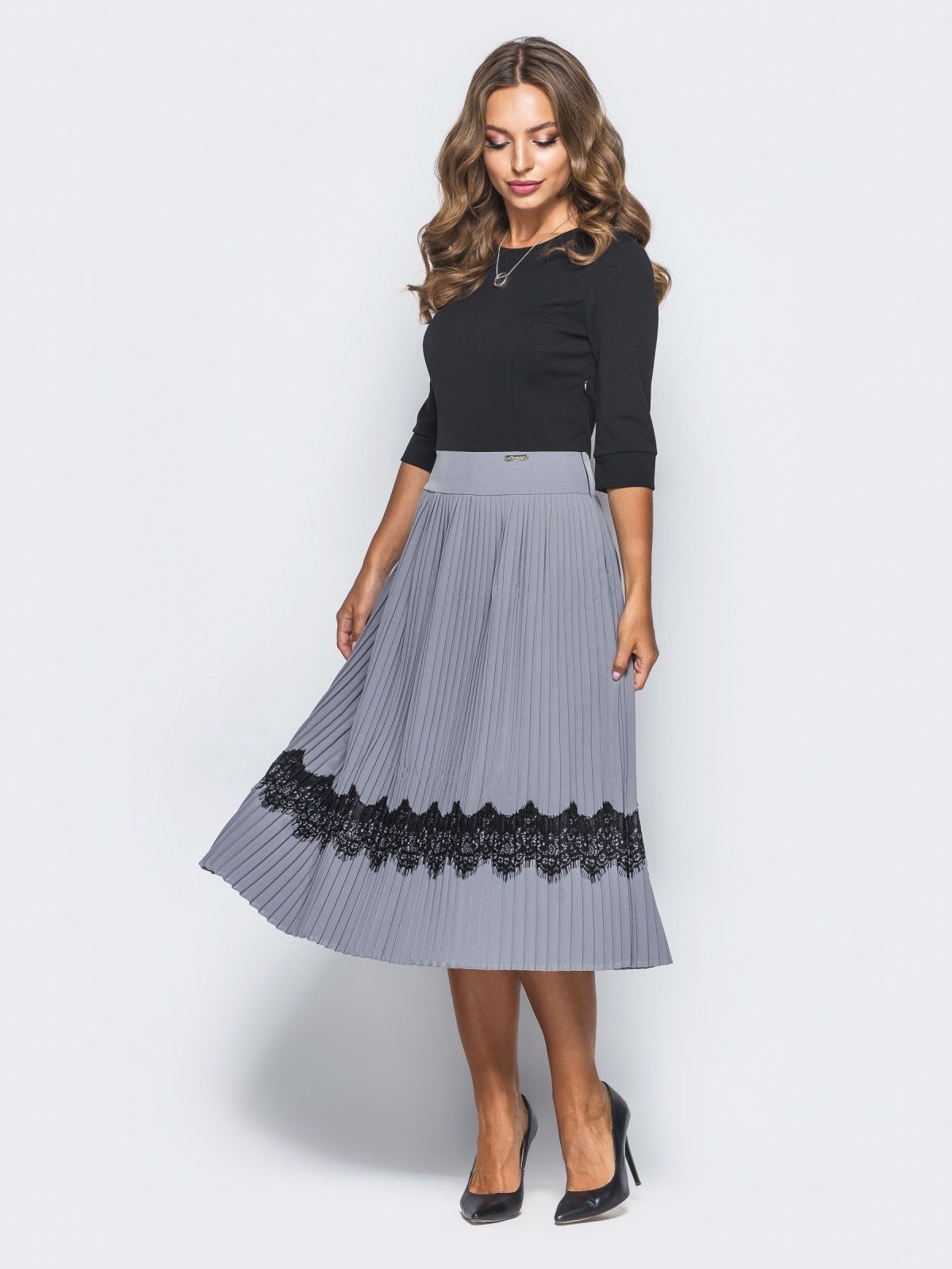 

Платье Maximoda ЕМО22258/1  черный, Платье Maximoda ЕМО22258/1 48 черный