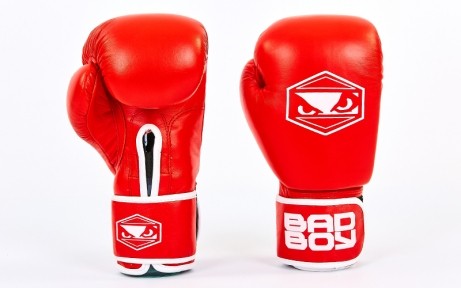 

Перчатки боксерские кожаные BAD BOY VL-6615-R красный вес 10oz