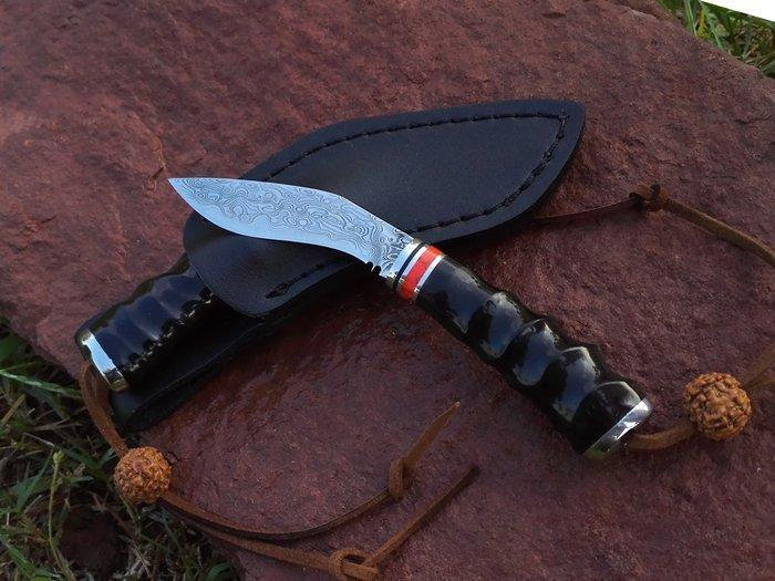 

Нож коллекционный 14см Browning Дамаск Кукри D-02, подарочный, ручная работа