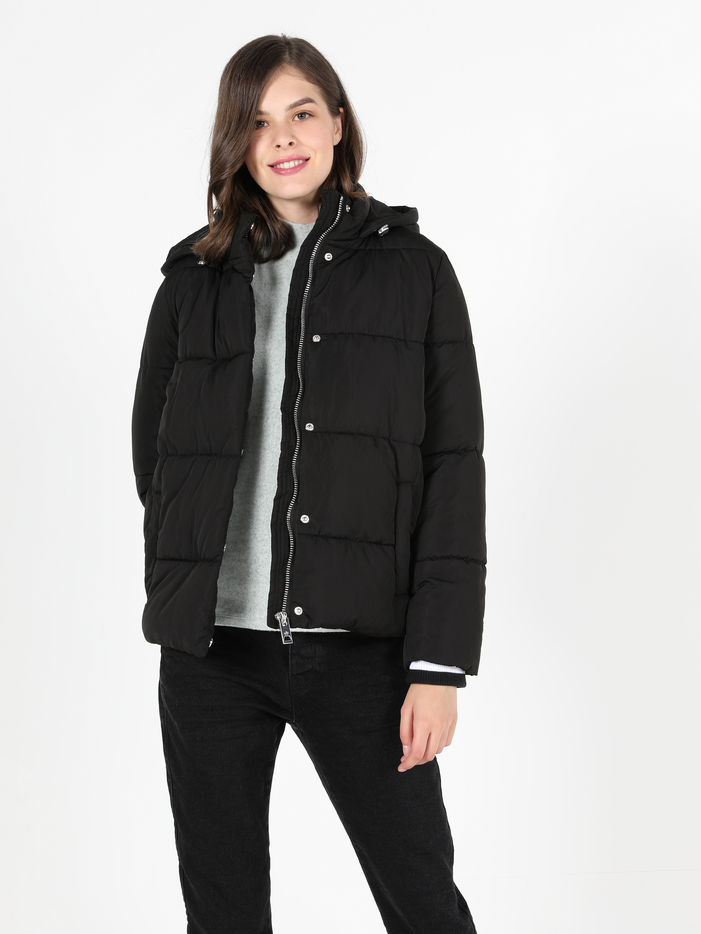 

Куртка Colin's CL1051050BLK, Куртка Colin's CL1051050BLK L