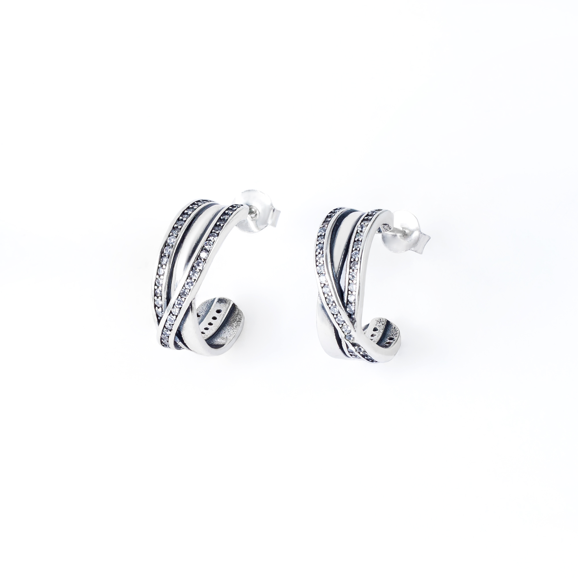 

Сережки TOP Silver 4,65 г 9520254б