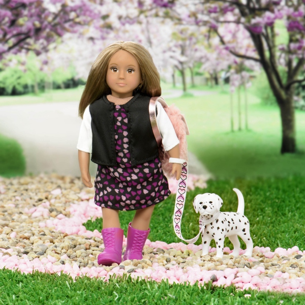 

Игрушечная виниловая кукла LORI 15 см Гиа с собачкой Далматинец (LO31058Z)