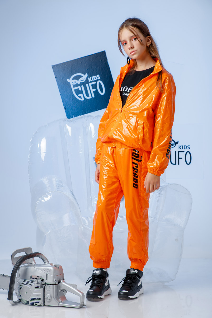 

Костюм из нейлона JO JO оранжевый рост 120 (10311405)